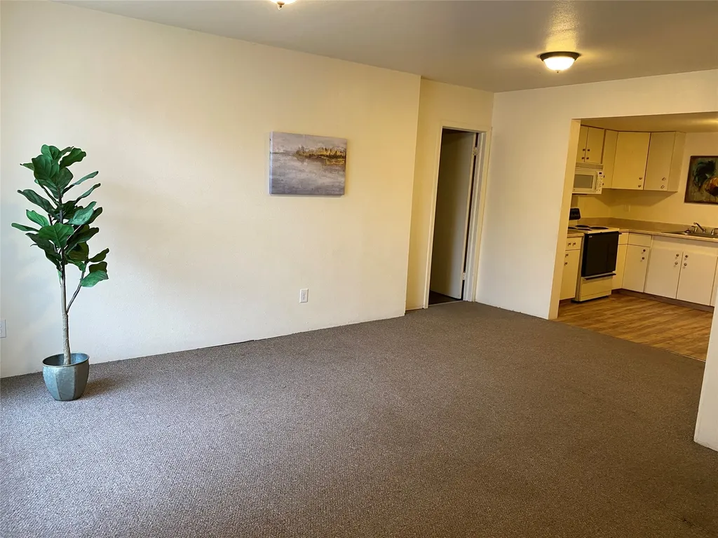 826 3rd Avenue S Great Falls MT 59405