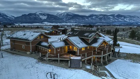 449 Ridge View Road Stevensville MT 59870