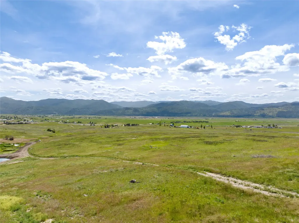 11668 Gracies View Missoula MT 59808