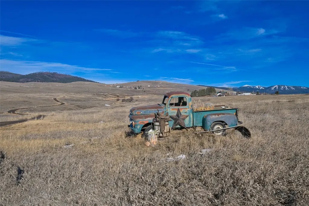 11668 Gracies View Missoula MT 59808