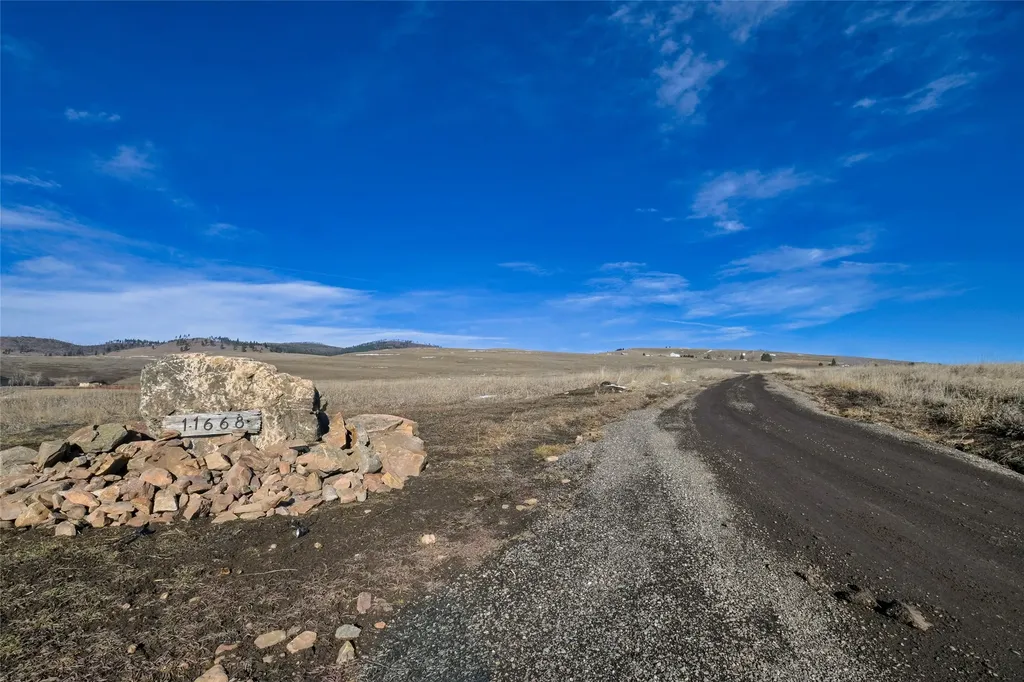 11668 Gracies View Missoula MT 59808