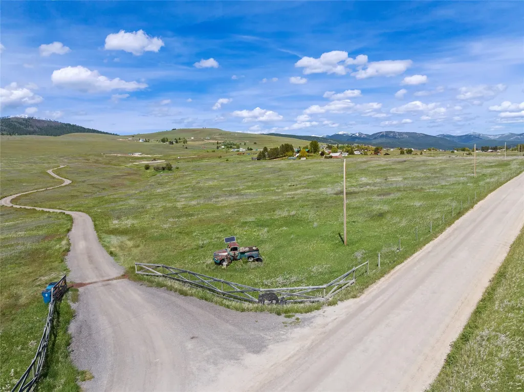 11668 Gracies View Missoula MT 59808