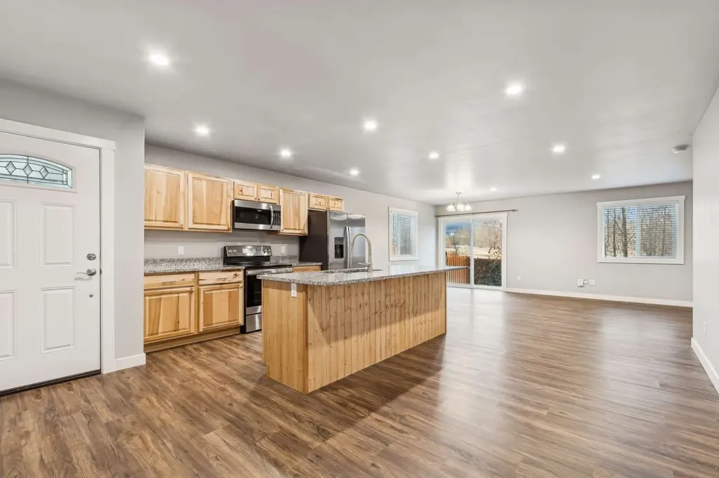 689 Swan Mountain Village Drive Kalispell MT 59901