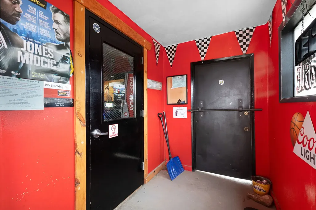 2420 Railroad Avenue Victor MT 59875