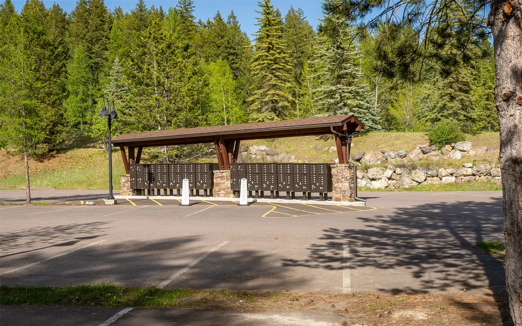 165 Woodland Star Circle Whitefish MT 59937