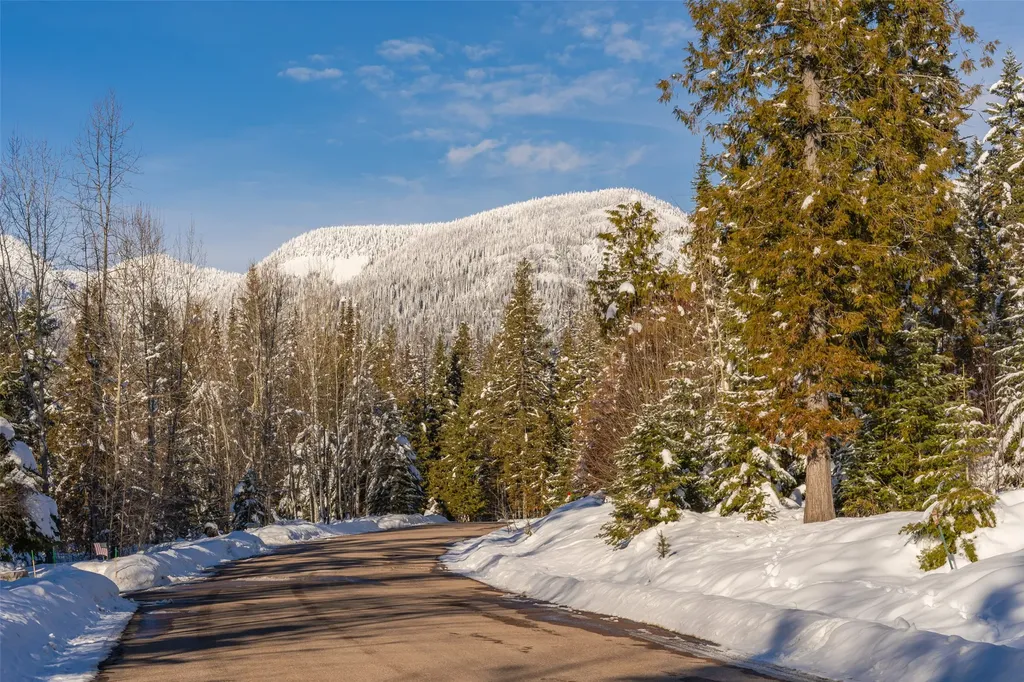 165 Woodland Star Circle Whitefish MT 59937