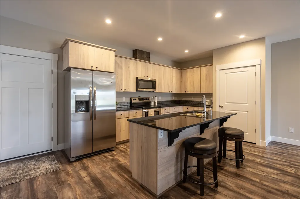 2149 Twin Buck Trail Kalispell MT 59901