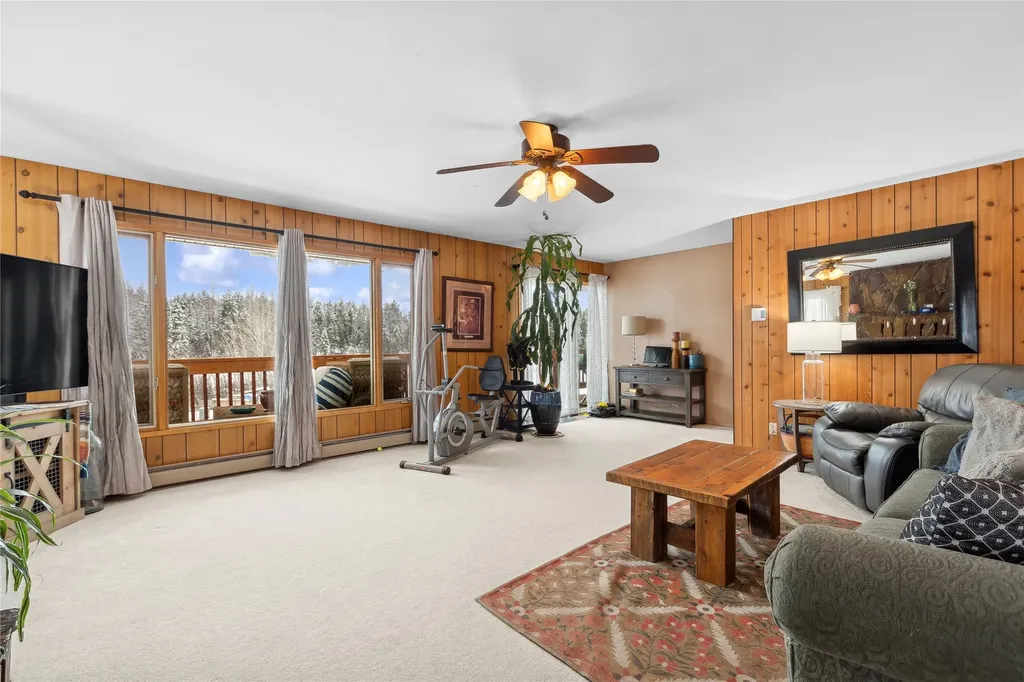 4964 Us Highway 93 S Eureka MT 59917