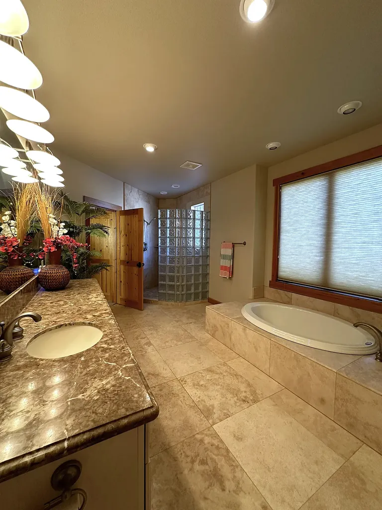 4220 Sunset Ridge Drive Helena MT 59602