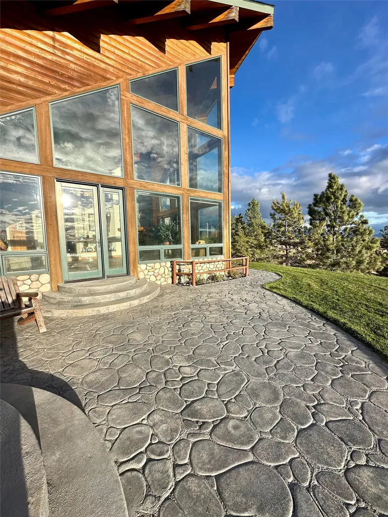 4220 Sunset Ridge Drive Helena MT 59602