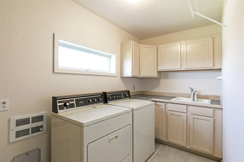 6308 Hillview Way Missoula MT 59803
