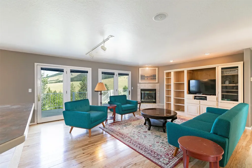 6308 Hillview Way Missoula MT 59803