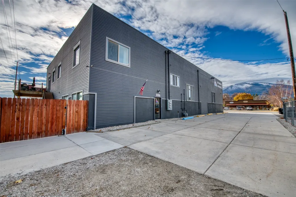 806 S 1st Street Hamilton MT 59840