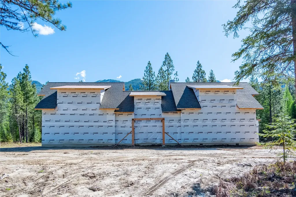 44 Crow Court Troy MT 59935