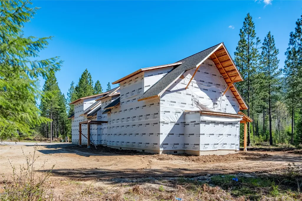 44 Crow Court Troy MT 59935