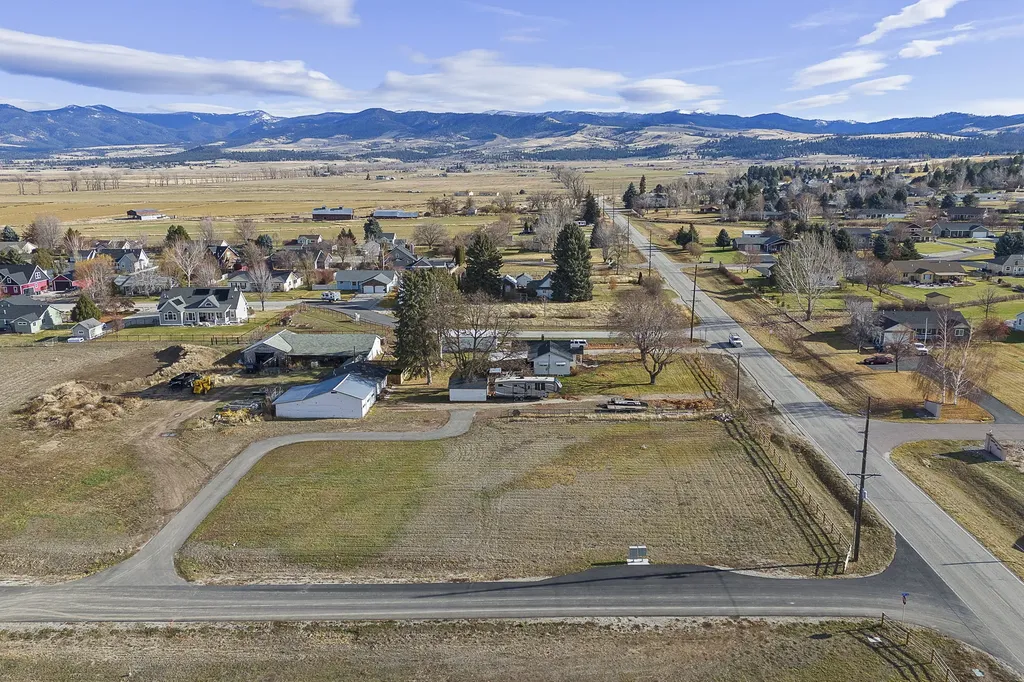 Lot 18 Lore Lane Hamilton MT 59840