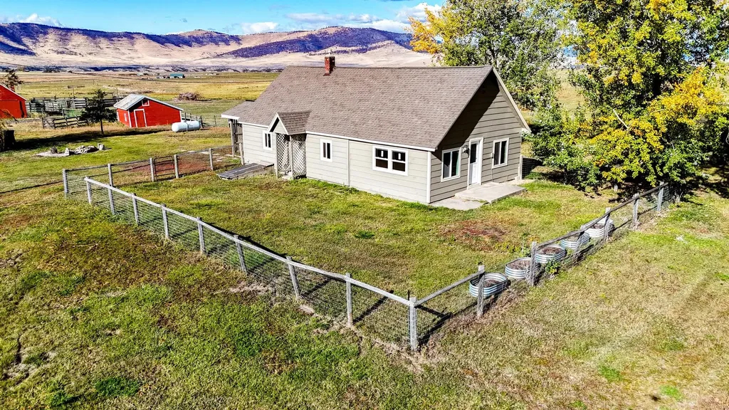 47371 Sloan Road Ronan MT 59864