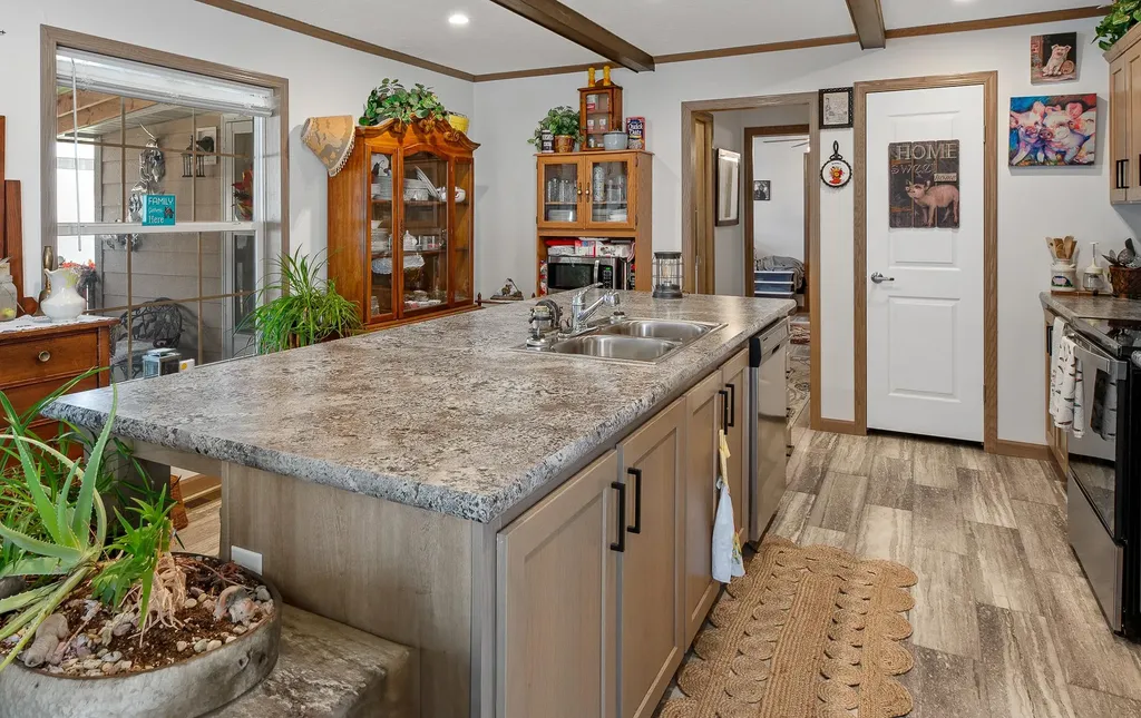1040 Round Butte Road Ronan MT 59864