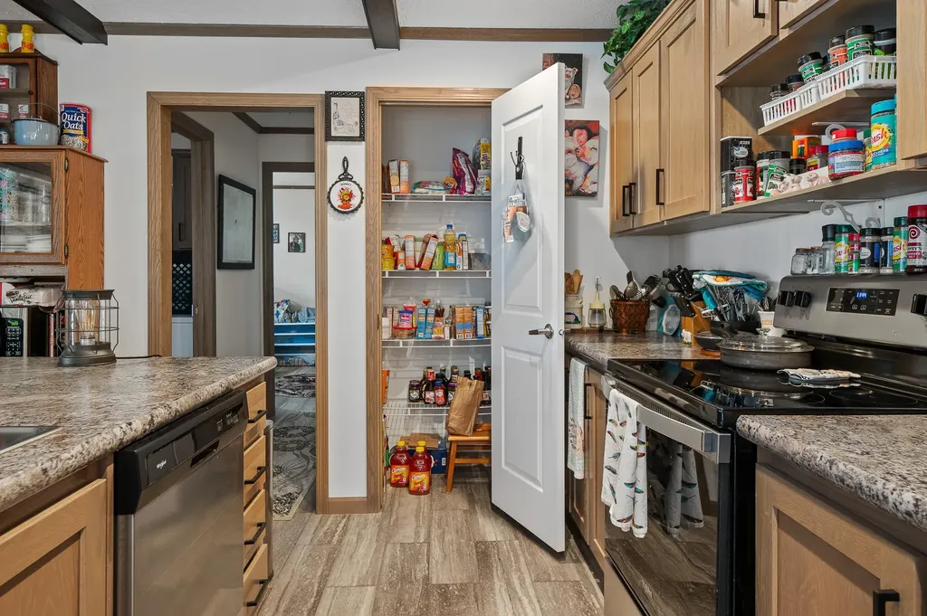 1040 Round Butte Road Ronan MT 59864
