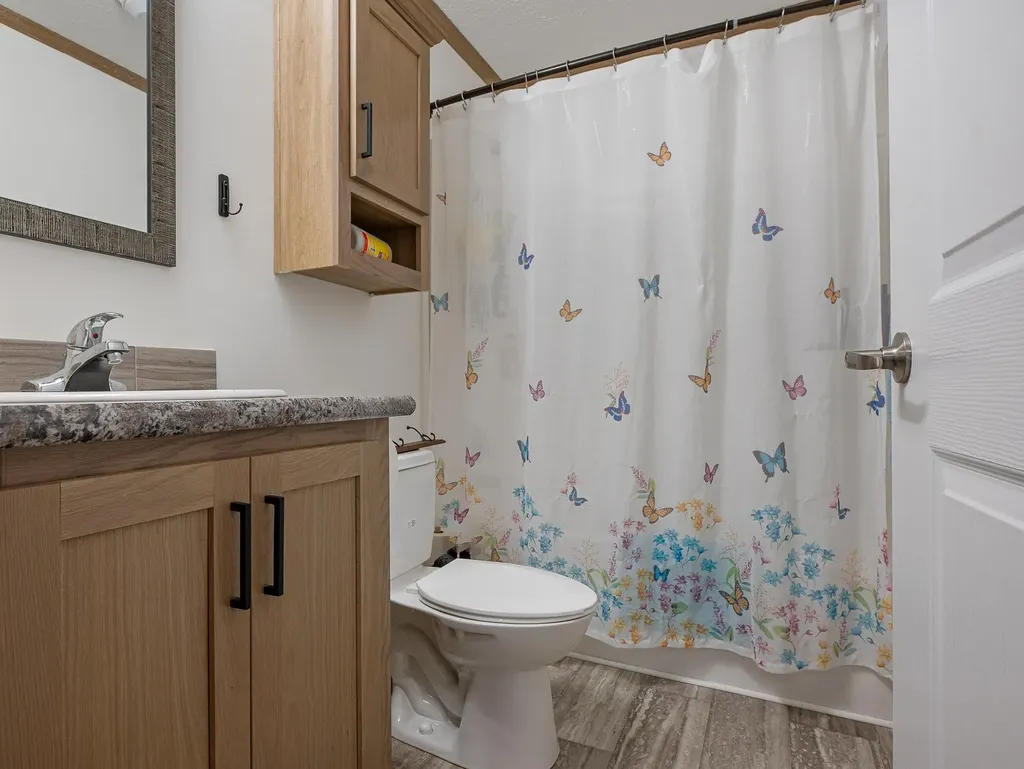 1040 Round Butte Road Ronan MT 59864