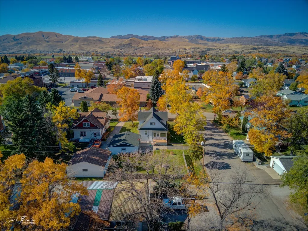 132 N Walnut Street Townsend MT 59644