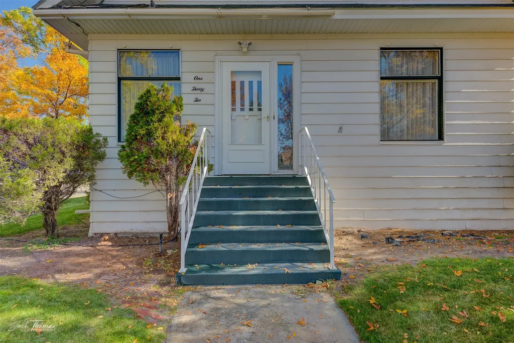 132 N Walnut Street Townsend MT 59644