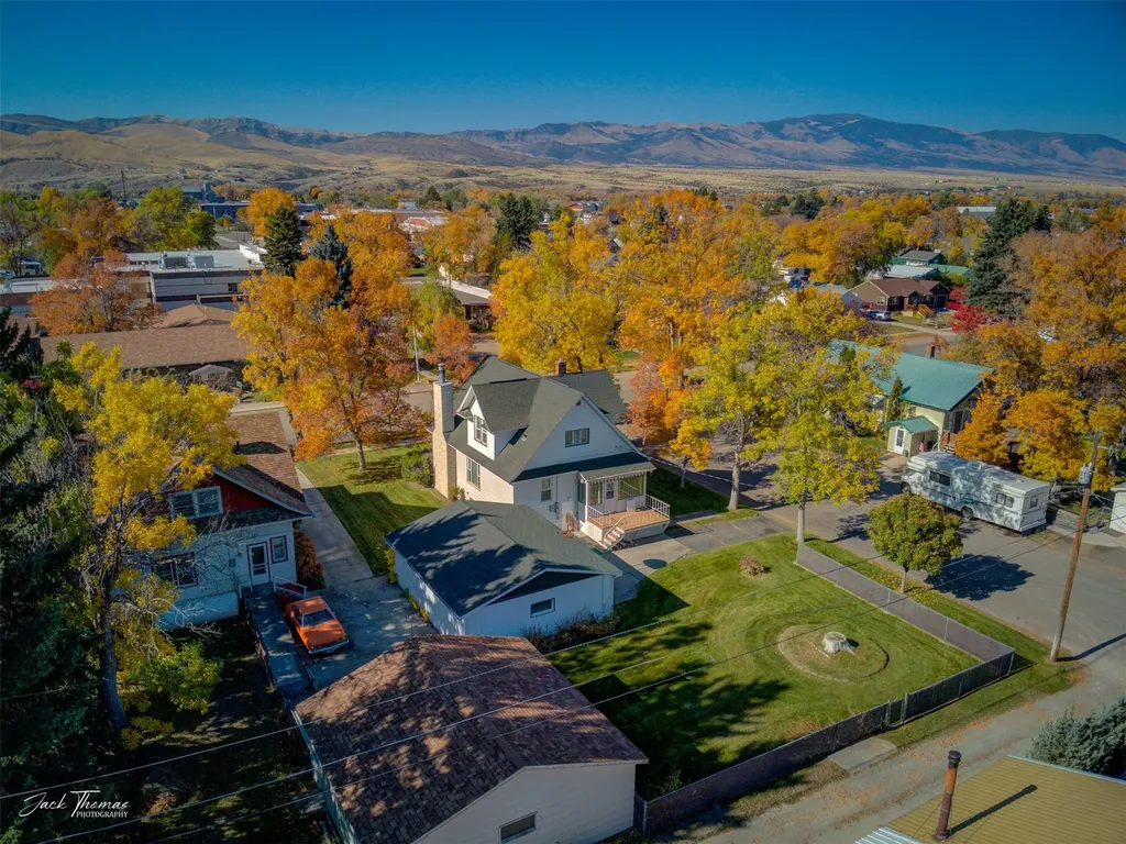 132 N Walnut Street Townsend MT 59644
