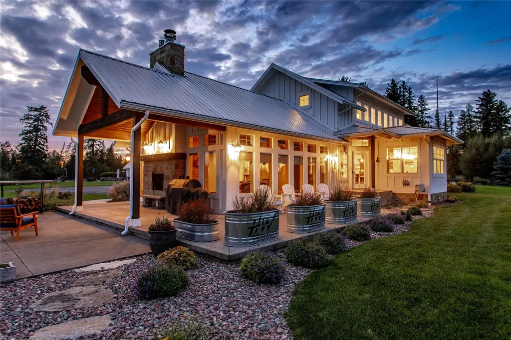 5110-5116 Mt Highway 35 Kalispell MT 59901