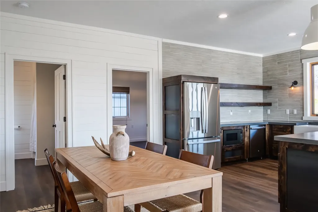 5110-5116 Mt Highway 35 Kalispell MT 59901