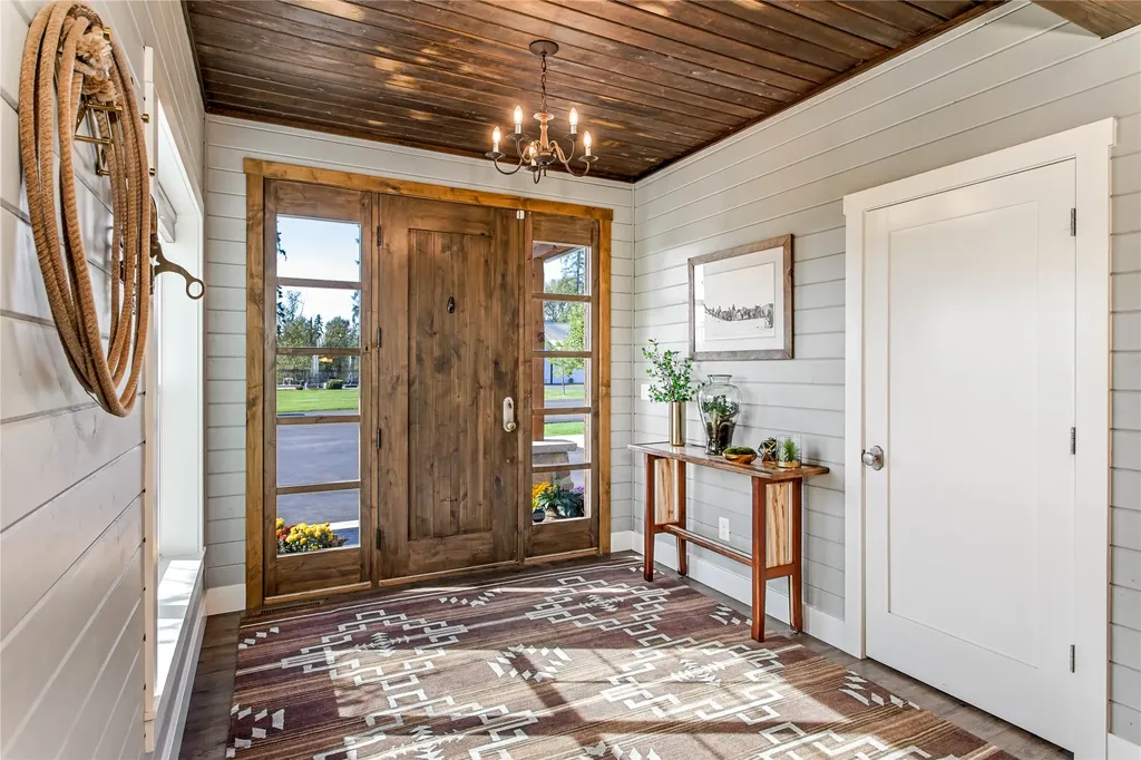 5110-5116 Mt Highway 35 Kalispell MT 59901