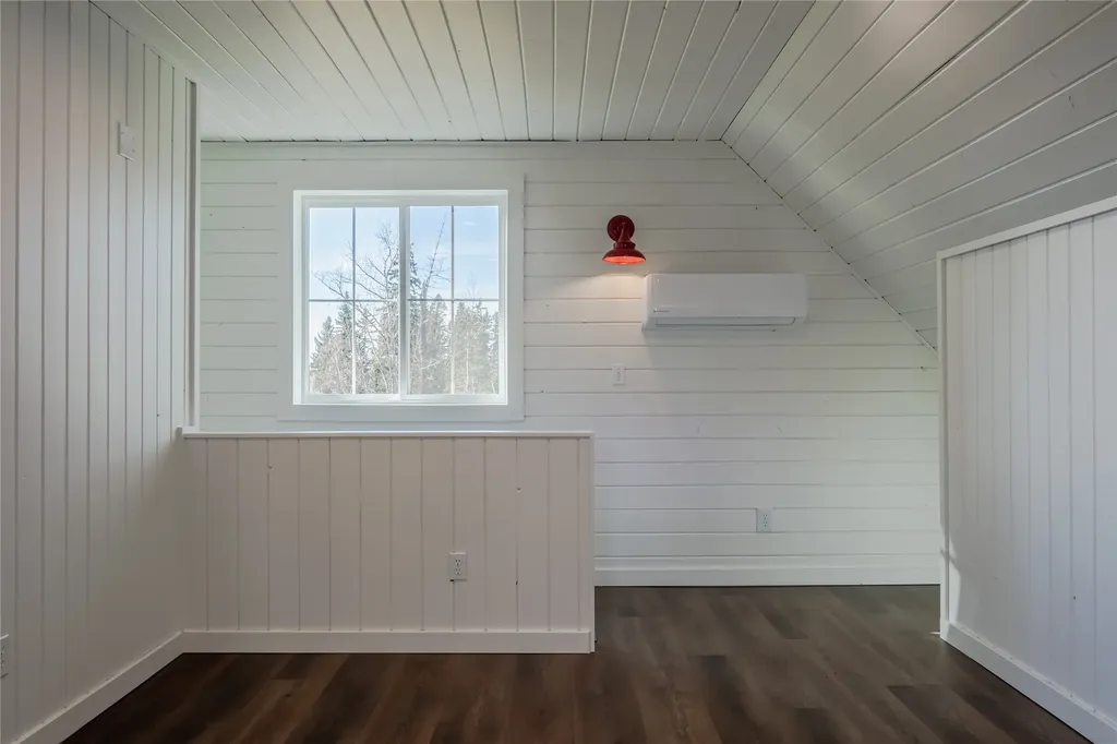 5110-5116 Mt Highway 35 Kalispell MT 59901