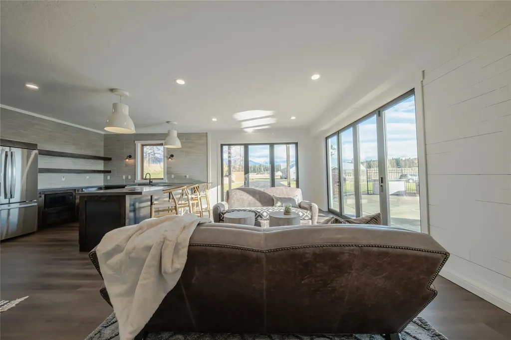 5110-5116 Mt Highway 35 Kalispell MT 59901