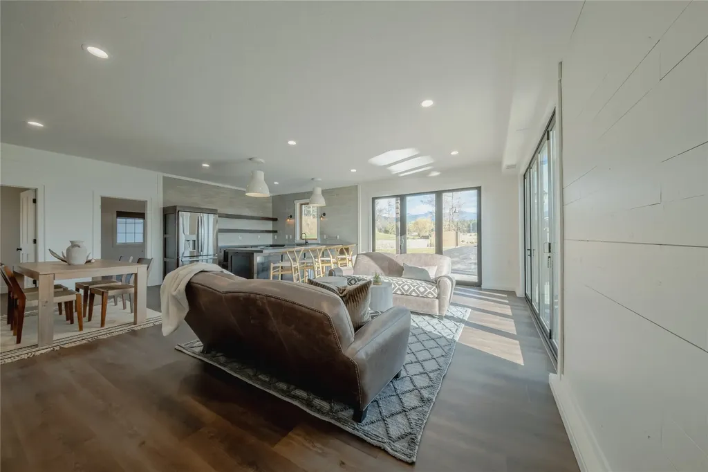 5110-5116 Mt Highway 35 Kalispell MT 59901
