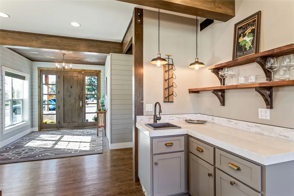 5110-5116 Mt Highway 35 Kalispell MT 59901