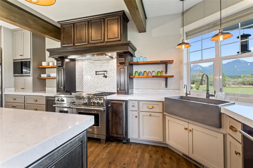 5110-5116 Mt Highway 35 Kalispell MT 59901