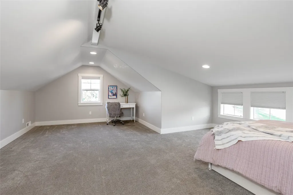 5110-5116 Mt Highway 35 Kalispell MT 59901
