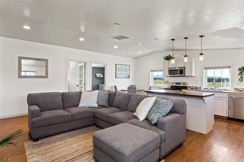 5110-5116 Mt Highway 35 Kalispell MT 59901