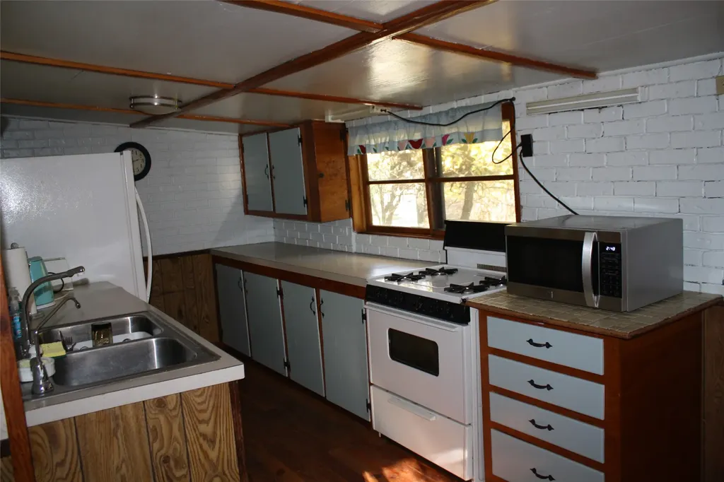 782 Othorp Lake Road Rexford MT 59930