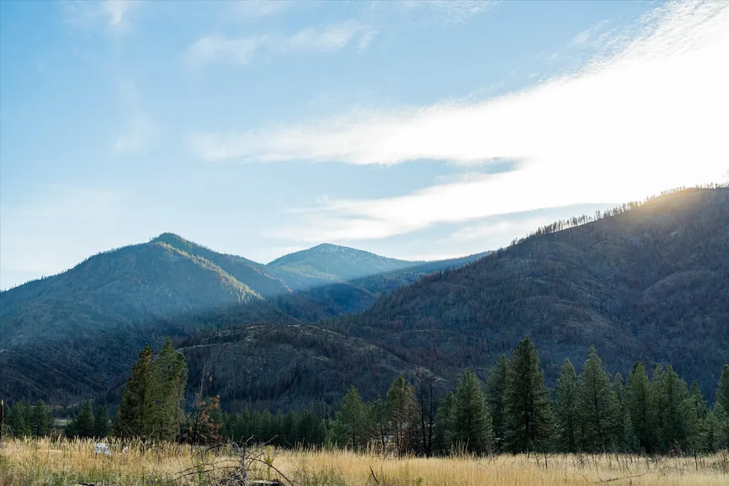 Nhn Mclaughlin Creek Road Paradise MT 59856