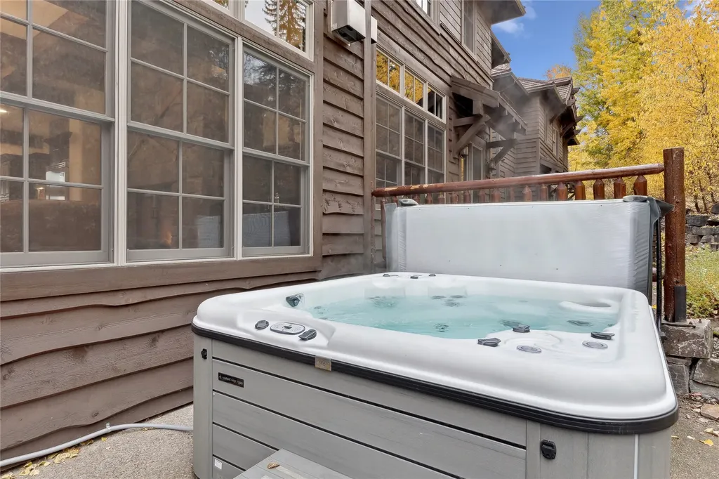 89 Slopeside Drive Whitefish MT 59937