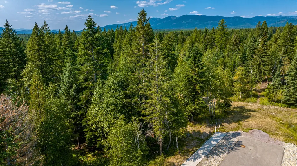 34 Turnberry Lane Columbia Falls MT 59912