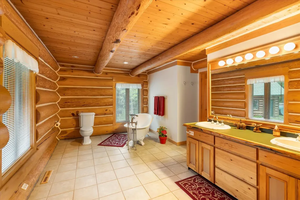 9670 North Fork Road Polebridge MT 59928
