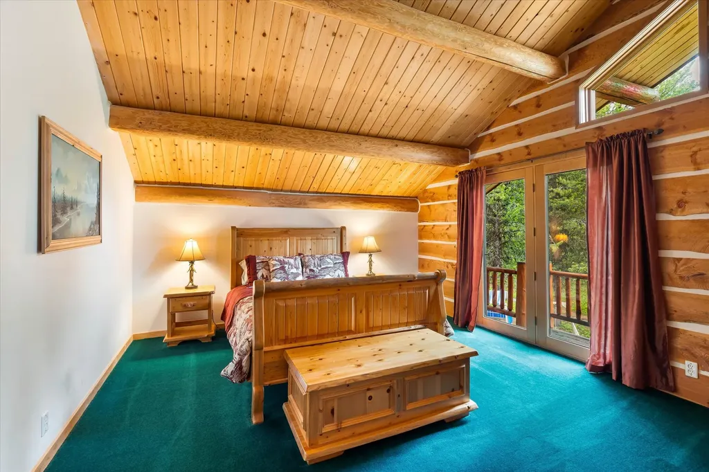9670 North Fork Road Polebridge MT 59928