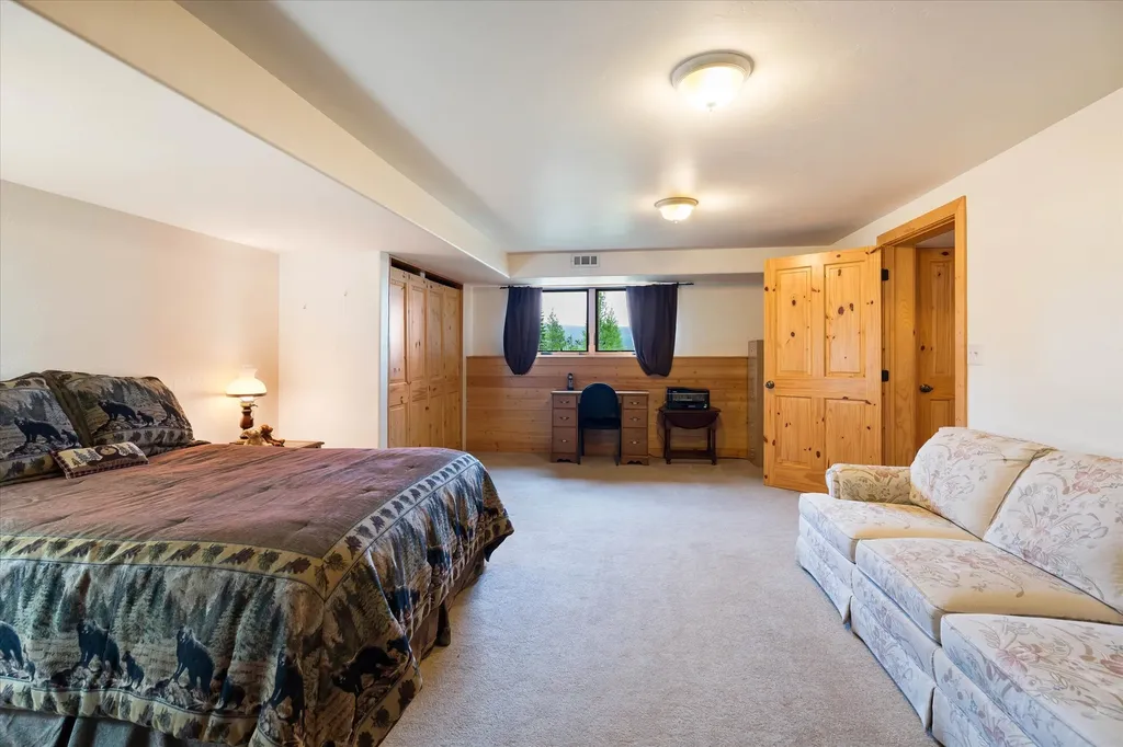 9670 North Fork Road Polebridge MT 59928