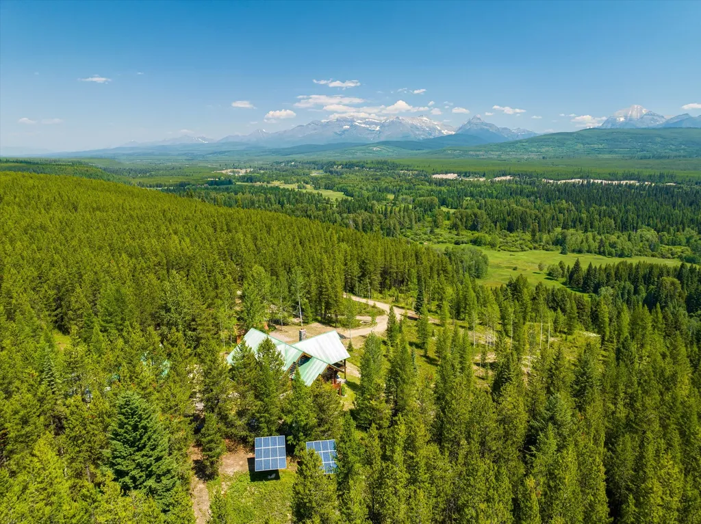 9670 North Fork Road Polebridge MT 59928