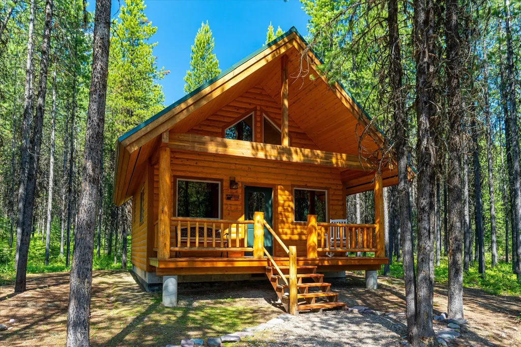 9670 North Fork Road Polebridge MT 59928