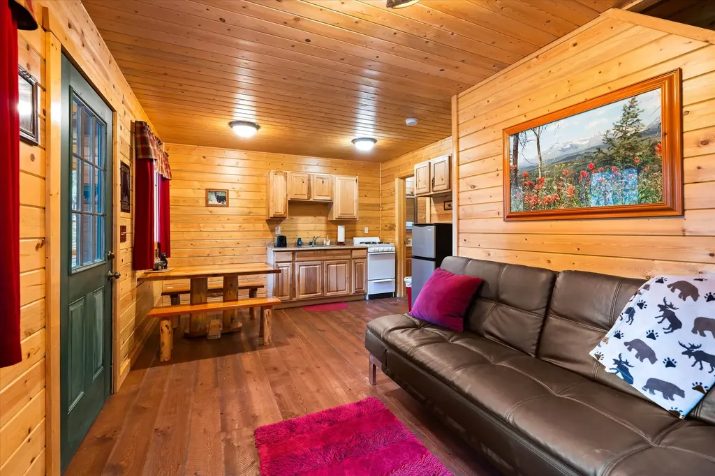 9670 North Fork Road Polebridge MT 59928