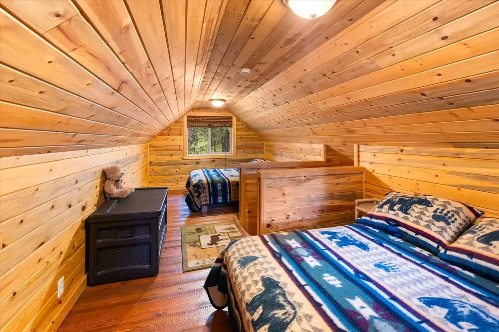9670 North Fork Road Polebridge MT 59928