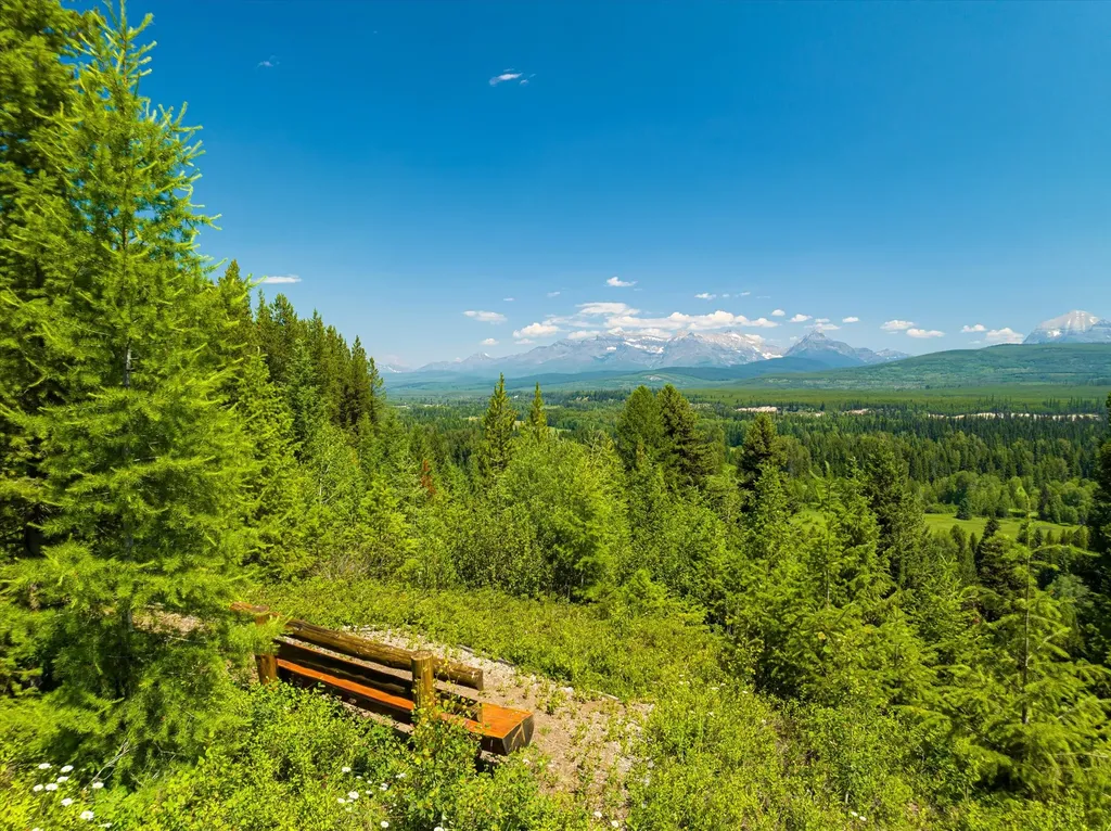 9670 North Fork Road Polebridge MT 59928