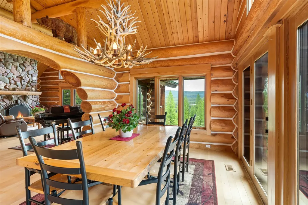 9670 North Fork Road Polebridge MT 59928